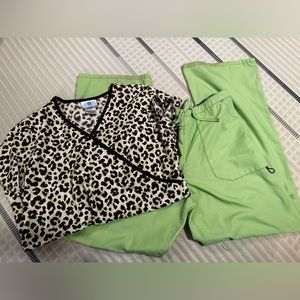 SB Scrub set size med.  cheetah too and matching pants. Plenty of pockets